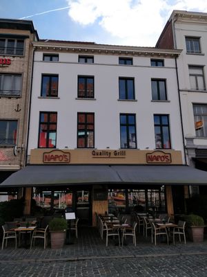 Restaurant front at Napo's Quality Grill in Antwerpen