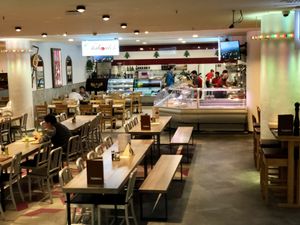 inside at Tabouleh in Dusseldorf