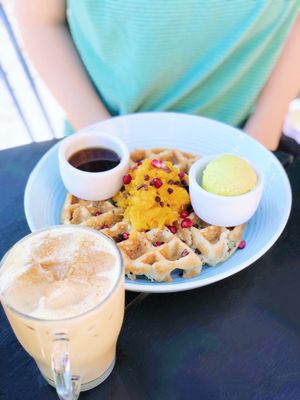 Waffles at OH! Juice in Encinitas