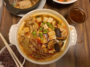 Spicy tofu at ShàngHǎi BǎoShēng Táng 上海宝生堂 in Taipei