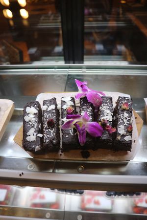 Raw vegan treats  at MAKAI - Asoke in Bangkok