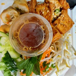 Lemongrass Vermicelli Salad at Vegan Bowl in West Jordan
