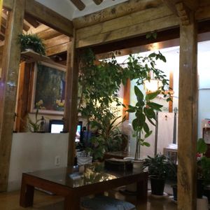 inside the restaurant at Oh Se Gae Hyang - 오세계향 in Seoul