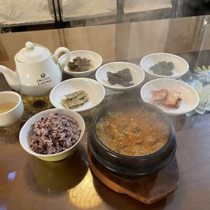 Excellent korean food!  at Oh Se Gae Hyang - 오세계향 in Seoul