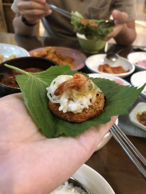 Soy BBQ Meat with Wrap   at Oh Se Gae Hyang - 오세계향 in Seoul