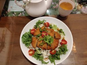 Vegan Chicken Cutlet SMALL at Oh Se Gae Hyang - 오세계향 in Seoul