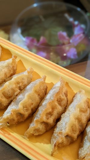 Fried Vegan Kimchi Dumplings
틔김김치만두 at Oh Se Gae Hyang - 오세계향 in Seoul