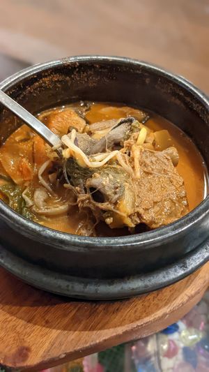 Vegan Spicy Beef Stew
두개장 at Oh Se Gae Hyang - 오세계향 in Seoul