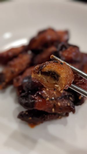 Fried Mushroom Roll
표고버섯말이 at Oh Se Gae Hyang - 오세계향 in Seoul