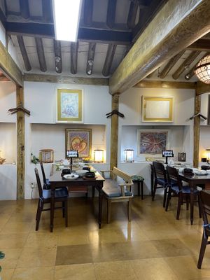 New interior  at Oh Se Gae Hyang - 오세계향 in Seoul