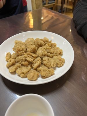 Fried chicken  at Oh Se Gae Hyang - 오세계향 in Seoul