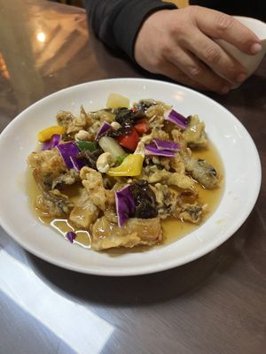 Sweet and sour pork  at Oh Se Gae Hyang - 오세계향 in Seoul