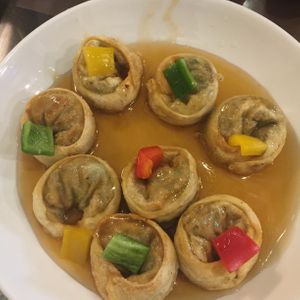 2018 - Dumplings with pepper on top  at Oh Se Gae Hyang - 오세계향 in Seoul