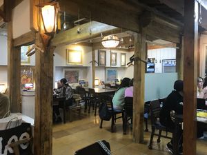 indoor seating at Oh Se Gae Hyang - 오세계향 in Seoul