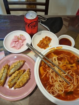 Lunch...... at Oh Se Gae Hyang - 오세계향 in Seoul