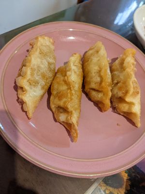 Kimchi dumplings at Oh Se Gae Hyang - 오세계향 in Seoul