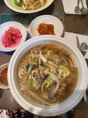 Mushroom soup at Oh Se Gae Hyang - 오세계향 in Seoul