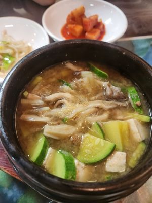 Soy bean paste tofu stew without alliums   at Oh Se Gae Hyang - 오세계향 in Seoul
