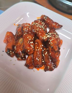 Fried mushroom roll 표고버섯말이 at Oh Se Gae Hyang - 오세계향 in Seoul