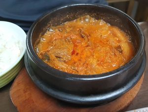 Vegan spicy beef stew 두개장 at Oh Se Gae Hyang - 오세계향 in Seoul