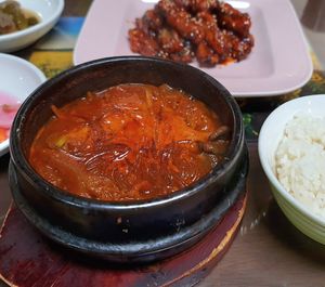 Vegan spicy stew 불구이뚝배기 at Oh Se Gae Hyang - 오세계향 in Seoul