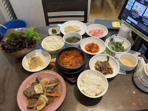 2 meals  at Oh Se Gae Hyang - 오세계향 in Seoul
