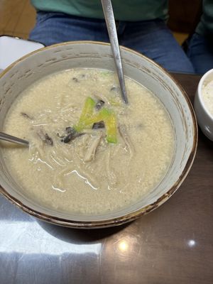 healthy soup   at Oh Se Gae Hyang - 오세계향 in Seoul