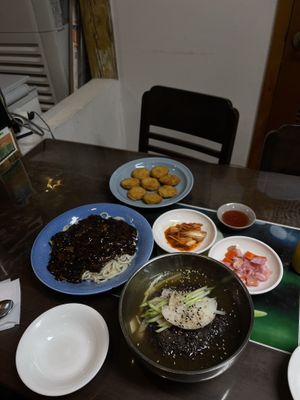   at Oh Se Gae Hyang - 오세계향 in Seoul