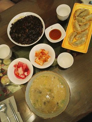 mandu were good at Oh Se Gae Hyang - 오세계향 in Seoul