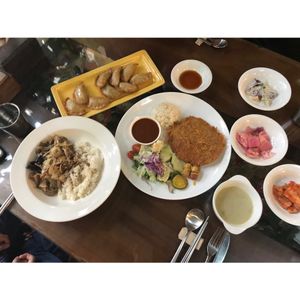 Lovely  at Oh Se Gae Hyang - 오세계향 in Seoul