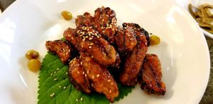 Deeo fried mushroom rolls at Oh Se Gae Hyang - 오세계향 in Seoul