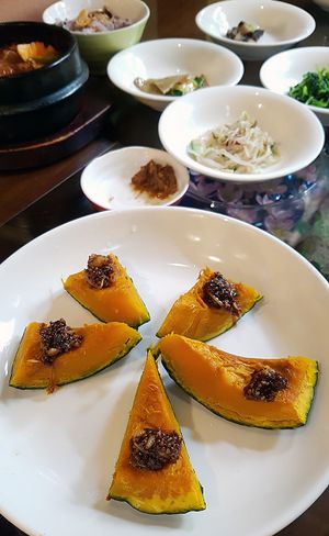 Pumpkin 호박찜 (small size) at Oh Se Gae Hyang - 오세계향 in Seoul