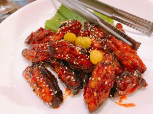 Rolled Pyogo mushroom. It is yum but overpriced compare to portion... 표고버섯말이 구이. 맛있는데 가격에 비해 양이 적어요. 다음에 집에서 해먹으려구 at Oh Se Gae Hyang - 오세계향 in Seoul