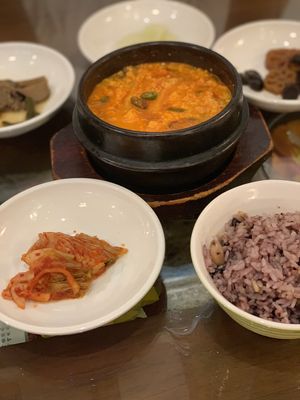 Soft Tofu Stew at Oh Se Gae Hyang - 오세계향 in Seoul