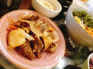 Bulgogi looks identical with real beef at Oh Se Gae Hyang - 오세계향 in Seoul