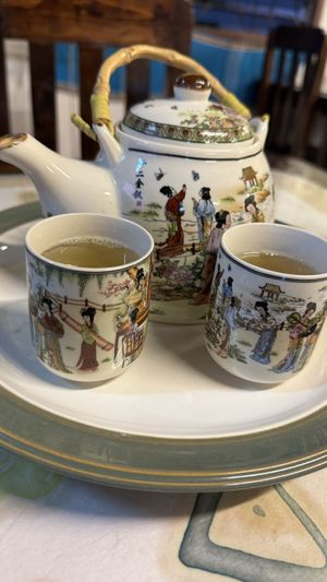 Chinese tea  at JiJi Restaurant in Mae Hong Son