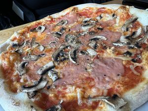 vegan pizza  at Pizzeria Nero in Bielefeld