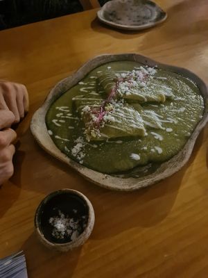 Enchiladas con salsa Verde at Hierba Dulce in Oaxaca