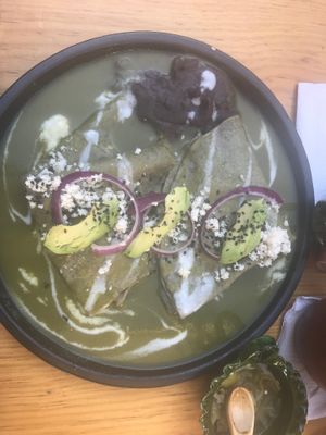 Enchiladas con salsa verde at Hierba Dulce in Oaxaca