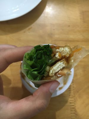 Inside of the fresh summer rolls (really tasty and the portion size is also quite big) at Phap Duyen Mon An Chay in Mui Ne