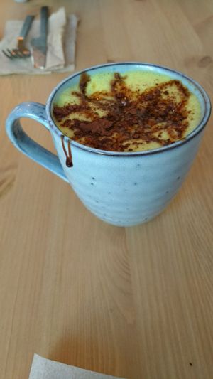 Kurkuma Latte at Aureen Green in Berlin
