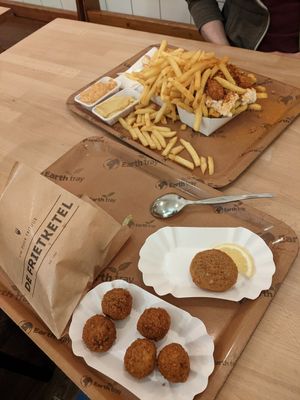 Fries and snackbar snacks! at De Frietketel in Ghent