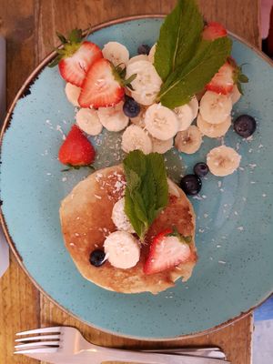 The beautiful sweet pancakes at Seeds for the Soul in Edinburgh