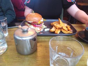 Cheese burger at Seeds for the Soul in Edinburgh