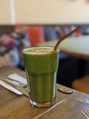 Vegan thunder smoothie at Seeds for the Soul in Edinburgh