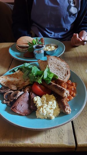 Vegan breakfast and savoury pancakes with vegan sausage and bacon at Seeds for the Soul in Edinburgh