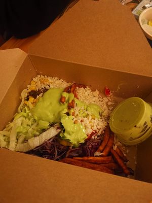 Veganuary menu fajita bowl at Seeds for the Soul in Edinburgh