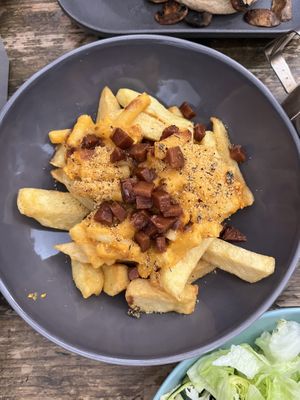 Mac and cheese chips   at Seeds for the Soul in Edinburgh