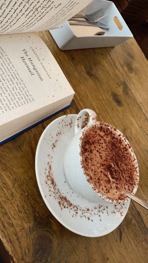 salted caramel hot chocolate at Seeds for the Soul in Edinburgh