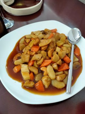 V. Chicken Kung Bao at Pato Beikin in Valencia